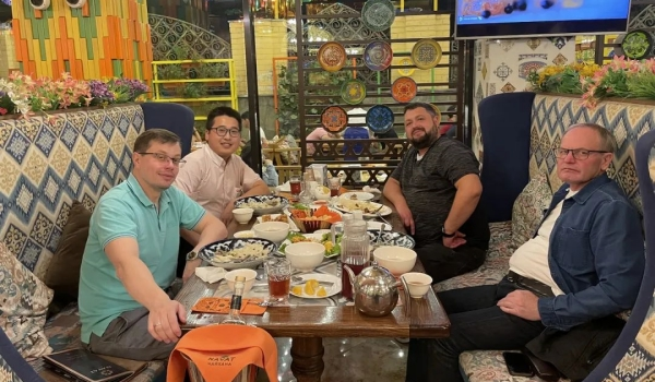 Mână în mână pentru un viitor mai bun, QGM ajută puternic construcția infrastructurii Rusiei