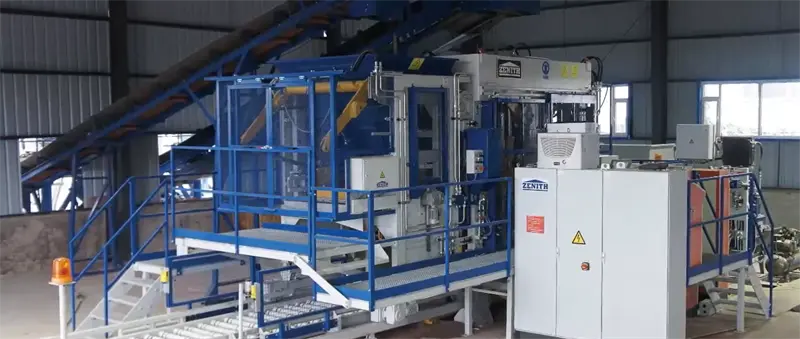 În Africa a fost lansat un proiect complet automatizat de producție de cărămizi de blocare din beton multistrat.